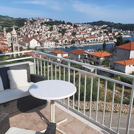 Apartments Frane Hvar Town Luaran gambar