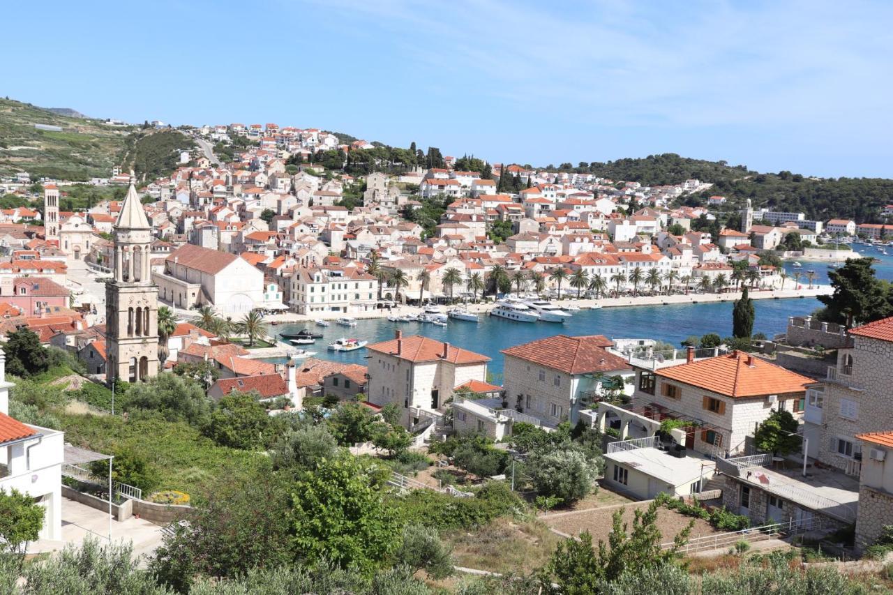 Apartments Frane Hvar Town Luaran gambar