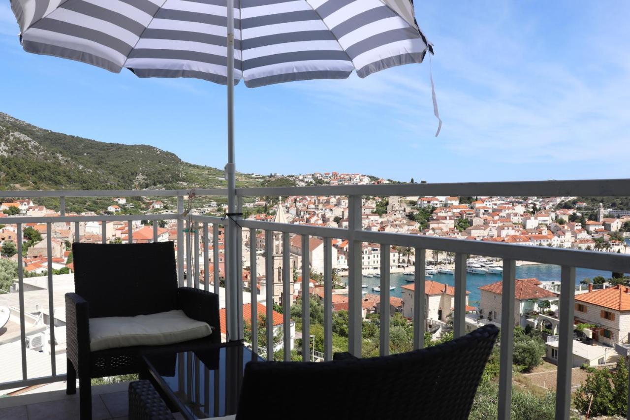 Apartments Frane Hvar Town Luaran gambar