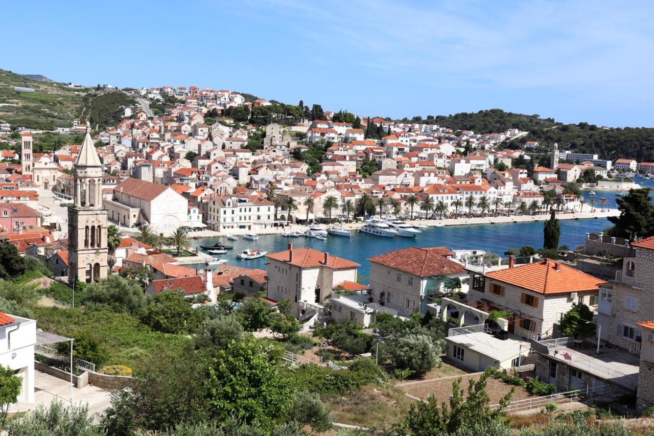 Apartments Frane Hvar Town Luaran gambar