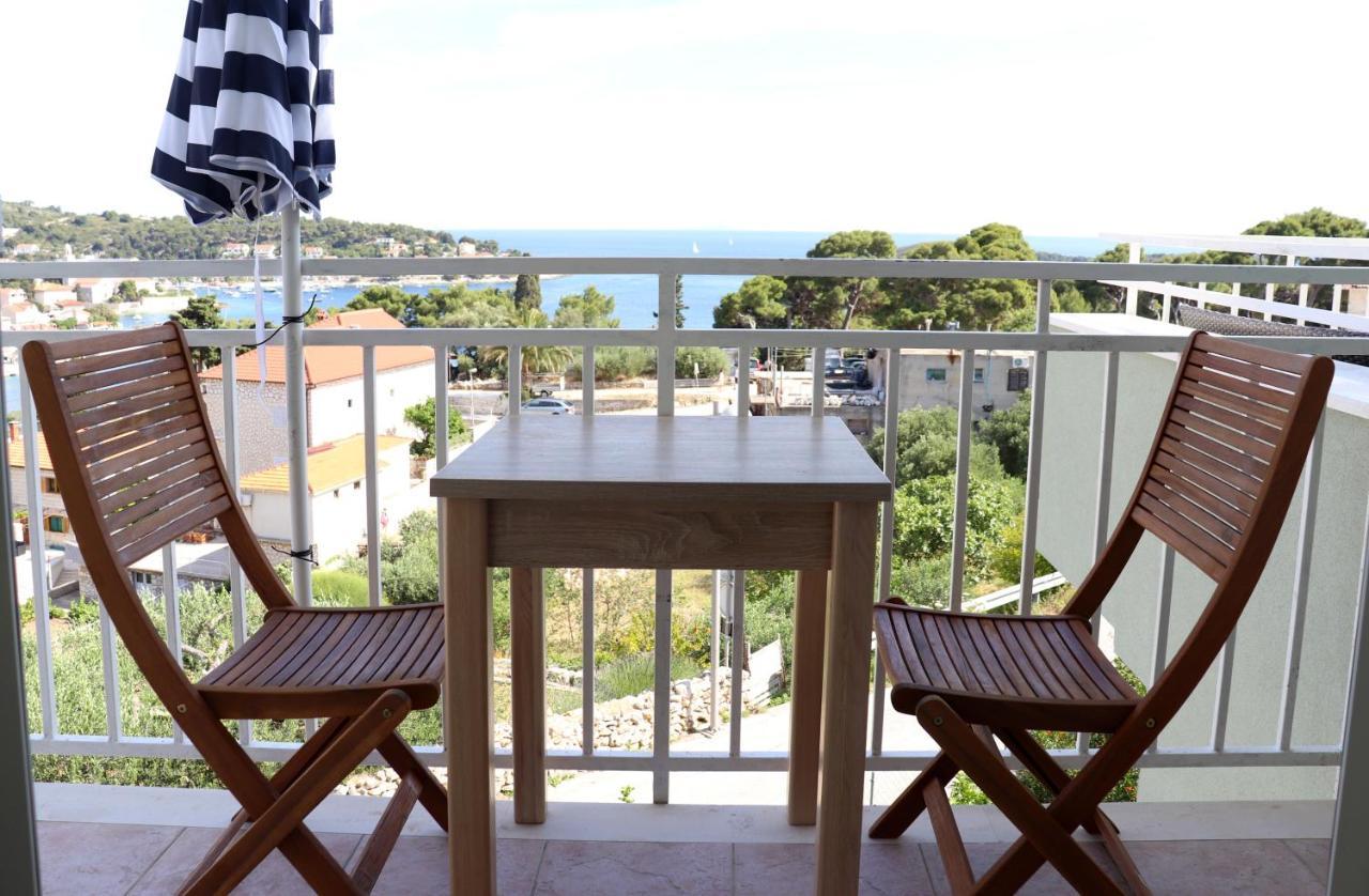 Apartments Frane Hvar Town Luaran gambar