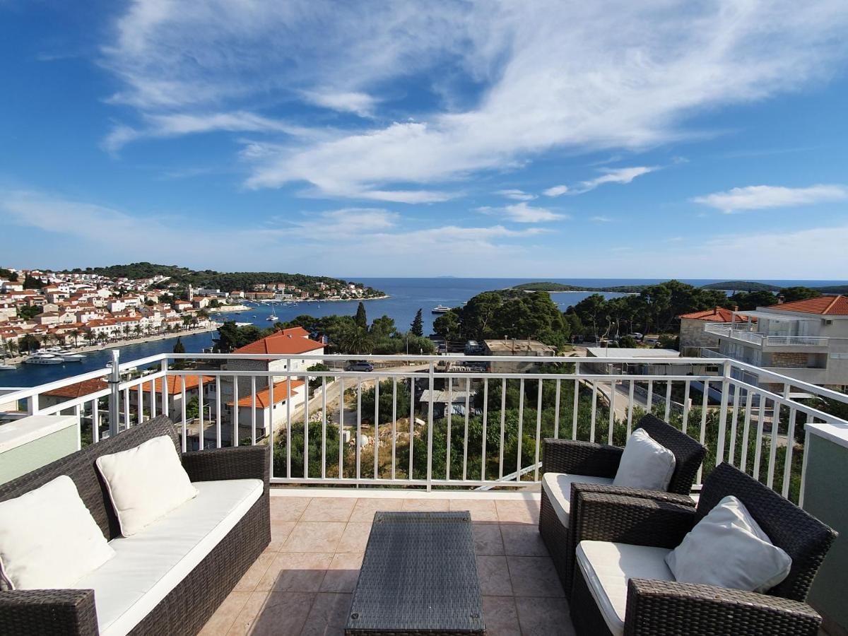 Apartments Frane Hvar Town Luaran gambar